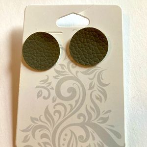 Charcoal grey circle earrings